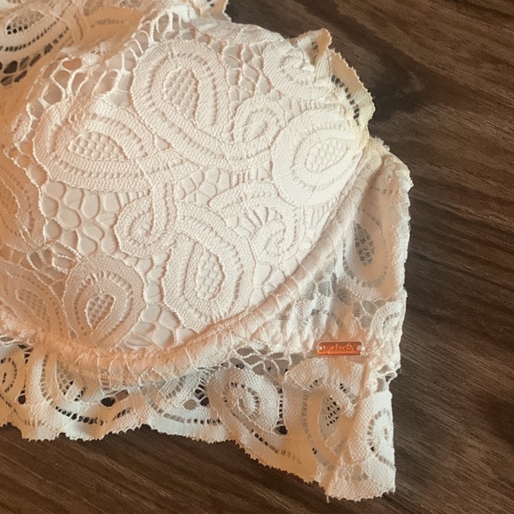 NWOT Victoria’s Secret Push Up Lace Bralette - Picture 2 of 6